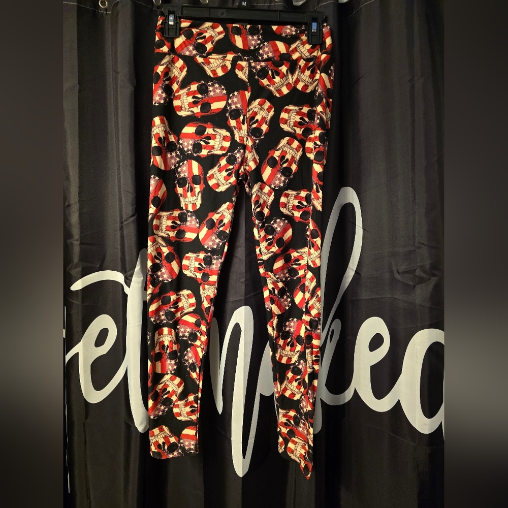 Lularoe one size leggings